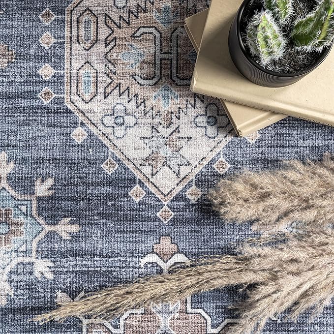 nuLOOM Finley Machine Washable Vintage Distressed Ultra Thin Area Rug, 6' x 9', Grey