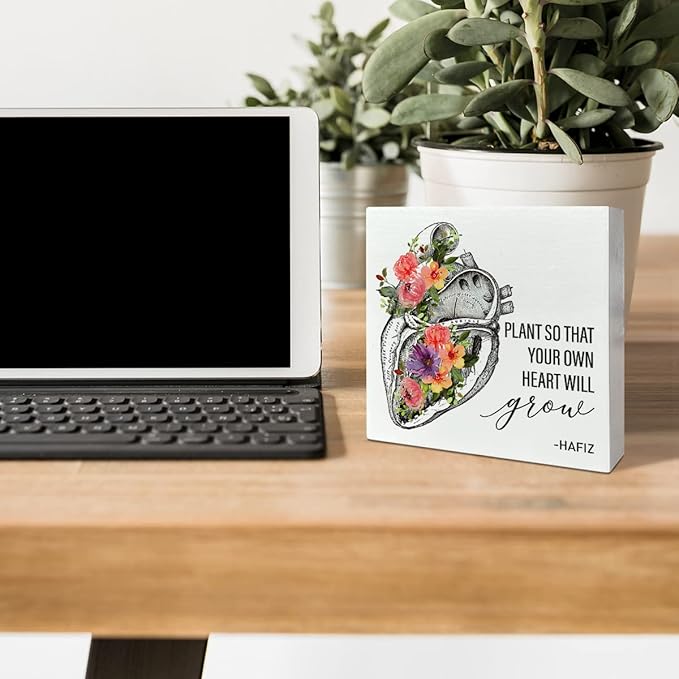 Home Office Desk Wooden Box Sign Decor, Plant So That Your Own Heart Will Grow, Inspirational Quotes Desk Decor Motivational Desk Decorations for Women Men Student Office Classroom School