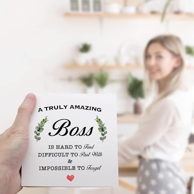 A Truly Amazing Boss is Hard to Find Wooden Sign Desk Decor,Inspirational Wood Block Sign Desk Decorations for Home Office Desk Shelf Table Decor,Best Boss Mentor Gifts