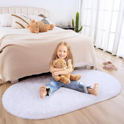 Merelax Soft Shaggy Rug for Kids Bedroom, Oval 2.6'x5.3' White Plush Fluffy Carpets for Living Room, Furry Carpet for Teen Girls Room, Anti-skid Fuzzy Comfy Rug for Nursery Decor Cute Baby Play Mat