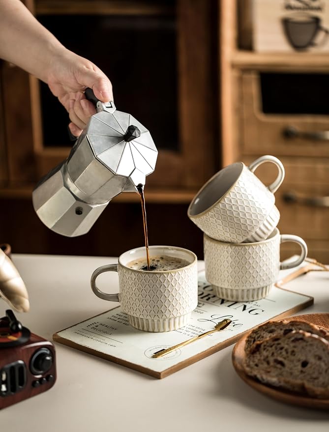 Gomakren Coffee Mugs Set of 4 Ceramic Coffee Cup with Stand, Creamy White | 13oz Stackable, Embossed Grid Mugs, Black Metal Rack, Lead-Free Dishwasher Safe, with Gold Spoons for Home Coffee Bar