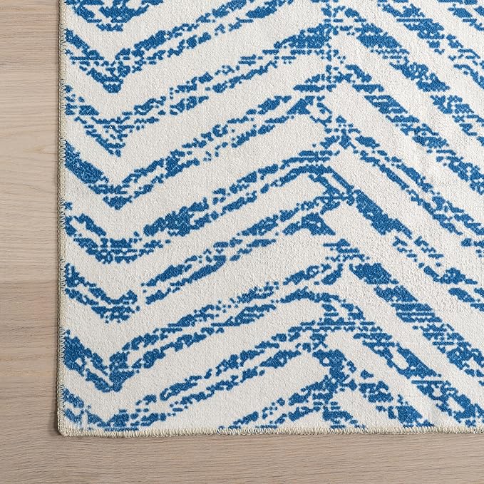 nuLOOM Rosanne Machine Washable Geometric Runner Rug, 2' 6" x 8', Blue, Rectangular, 0.1" Thick